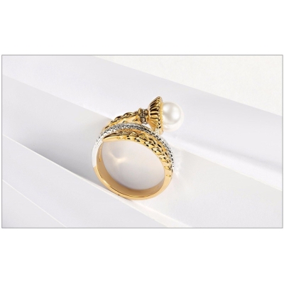 Exkluzivní prsten s perlou a zirkony Caivano