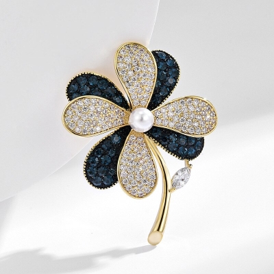 Luxusní brož se zirkony a perlou Lisa Gold - květina