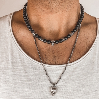 Korálkový rockový náhrdelník s lebkou Ethan - řecký meandr, černý onyx