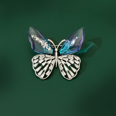 Brož se zirkony Esmeralda - motýl