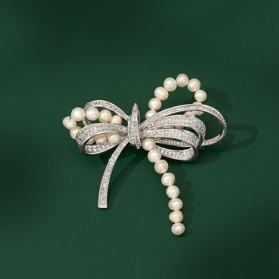 Luxusní perlová brož se zirkony Brigitte