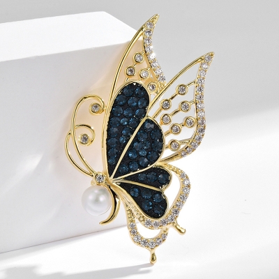 Luxusní brož s perlou a zirkony Raula Gold - motýl
