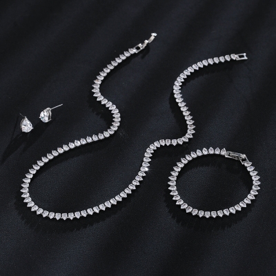 Luxusní souprava šperků Swarovski Elements Mauricia