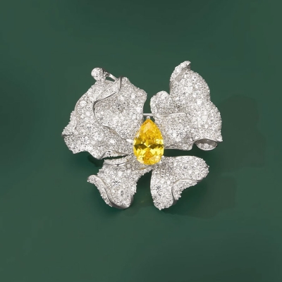 Luxusní brož Swarovski Elements Oleandra