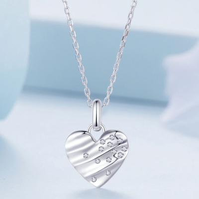 Stříbrný náhrdelník Třpytivé srdce - stříbro 925/1000