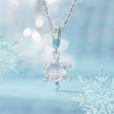 Stříbrný náhrdelník Ledová sněhová vločka - stříbro 925/1000