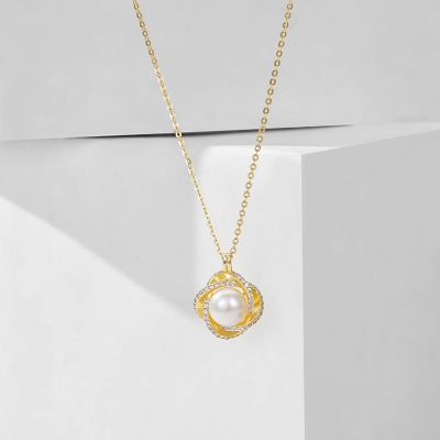 Stříbrný náhrdelník s bílou perlou, stříbro 925/1000